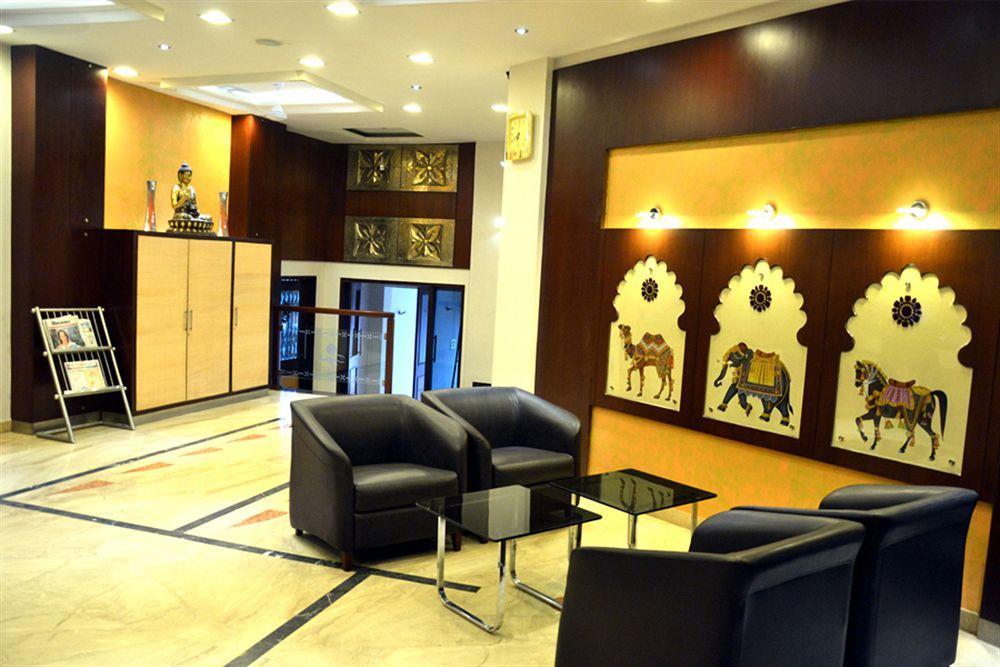 Hotel Dayal Udaipur Bagian luar foto